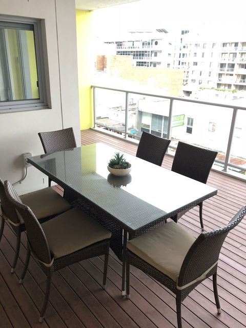Four Bedrooms Apartment - Accommodation Directory 3