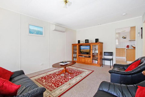 Delany Surprise Pet Friendly House - Accommodation Directory 2