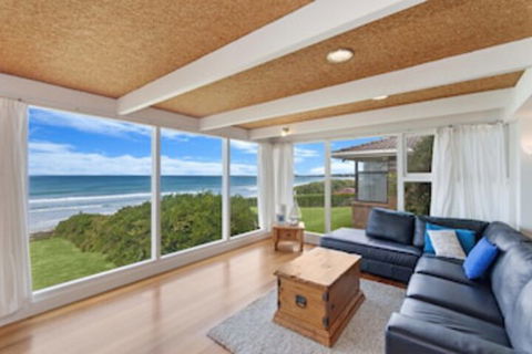 ONE FISH TWO FISH - Accommodation Directory 0