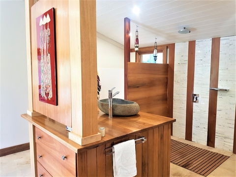 Palm Grove Rainforest Retreat - Accommodation Directory 3