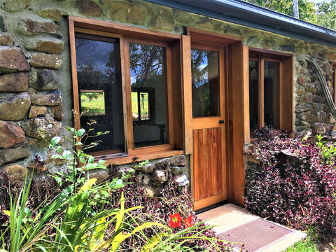 Palm Grove Rainforest Retreat - Accommodation Directory 2