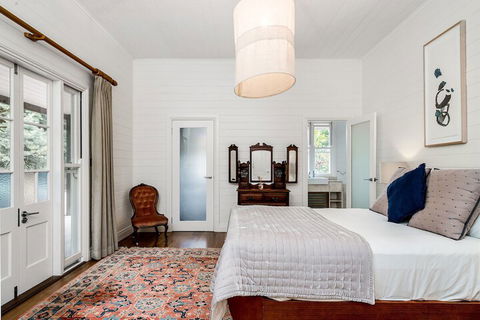 A PERFECT STAY - Rutherford House - Accommodation Directory 3