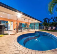 Seaside Hideaway - Hideaway Bay - Accommodation Directory