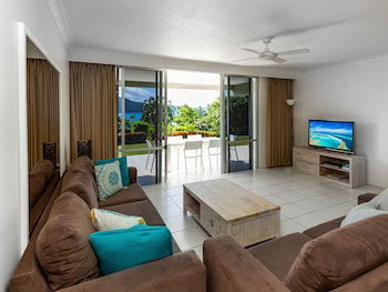 Lagoon 006 On Hamilton Island - Accommodation Directory 3