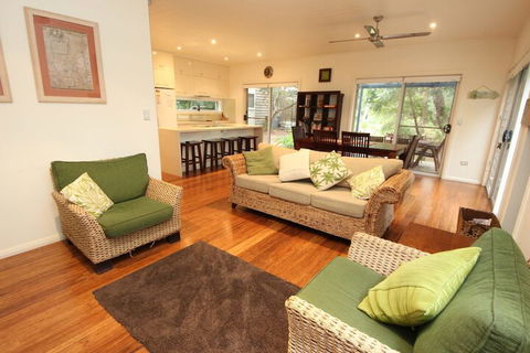 Trial Bay Eco Lodge 2 Pandanus - Accommodation Directory 5