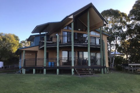 DRIFTWOOD - Accommodation Directory 0