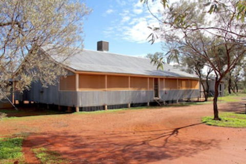 Gundabooka Cottages - Campsite - Accommodation Directory 0