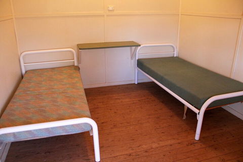Gundabooka Cottages - Campsite - Accommodation Directory 1