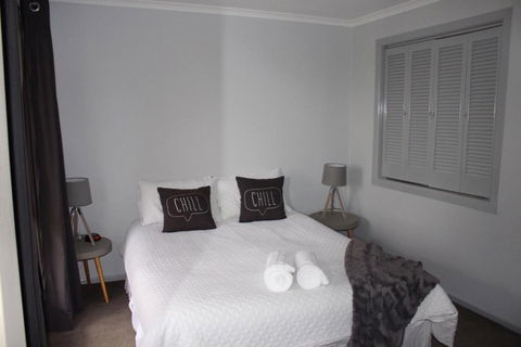 Aqualuna Apartments - Accommodation Directory 3