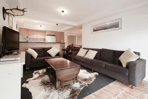 Christiana 5 - Accommodation Directory 2