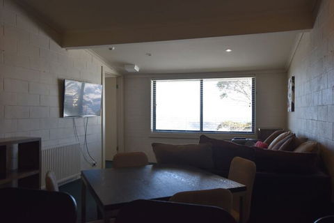 Alpine Heights 9 - Accommodation Directory 7