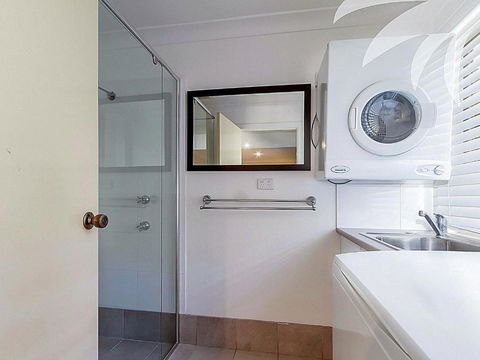 Amaroo Sunset Lodge - Accommodation Directory 2