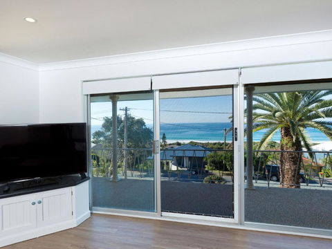 AQUA PALM - Accommodation Directory 5