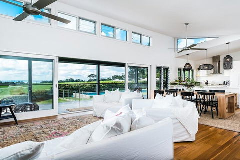 Your Luxury Escape - Illuka On Coopers - Accommodation Directory 3