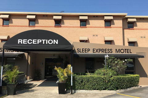 Arena Hotel - Accommodation Directory 3