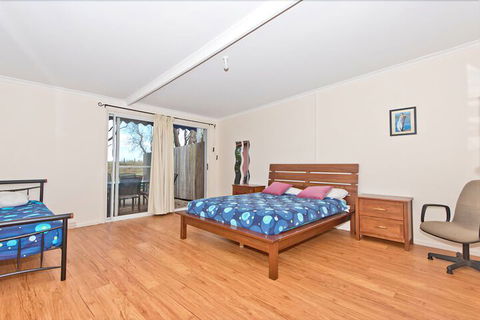 The Jetty At Cowan Cowan - Accommodation Directory 5