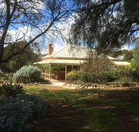 Thalia Getaway Villa - Accommodation Directory