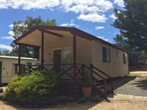 Acacia Caravan Park - Accommodation Directory 2