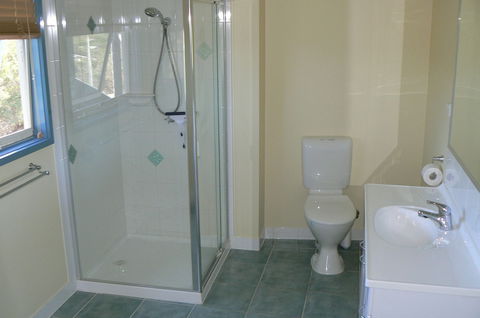 Sandy Point Beach Escape - Accommodation Directory 6