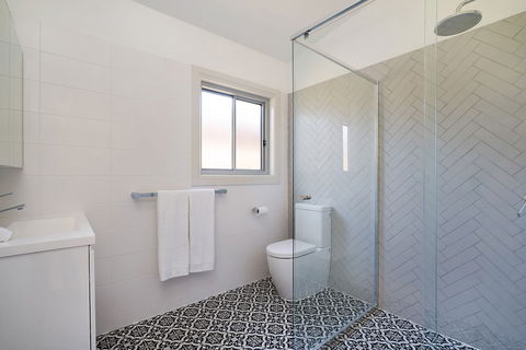 Accommodation Hunter - James St Morpeth - Accommodation Directory 5