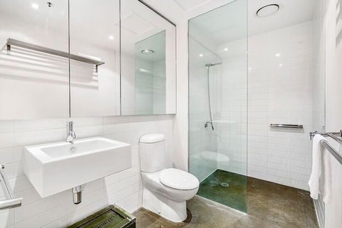 Zelda 1 Bedroom Central CBD Apartment - Accommodation Directory 1
