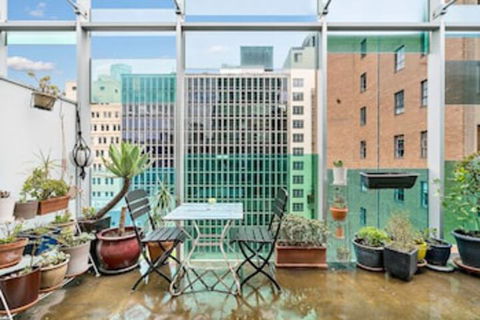 Zelda 1 Bedroom Central CBD Apartment - Accommodation Directory 0