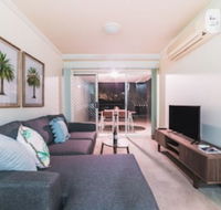 Absolute Riverfront One Bedroom Apartment - Accommodation Directory