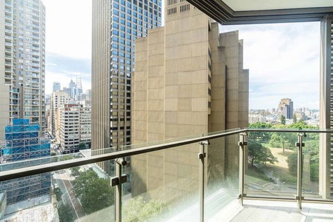 Fabulous City 2 BDR Apt In New Building - Accommodation Directory 5