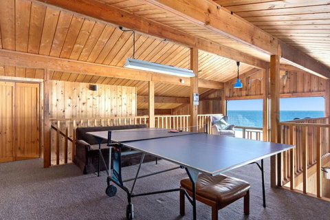 Cliffs End Beach Shack 105 Gold Coast Drive Carrickalinga - Accommodation Directory 6