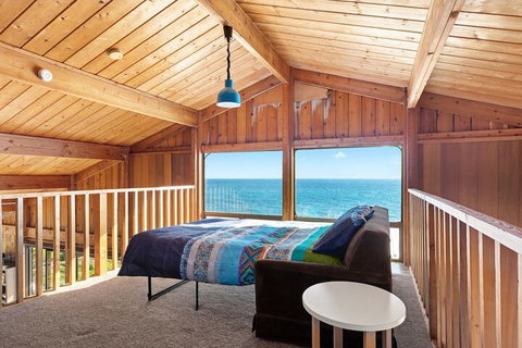 Cliffs End Beach Shack 105 Gold Coast Drive Carrickalinga - Accommodation Directory 4