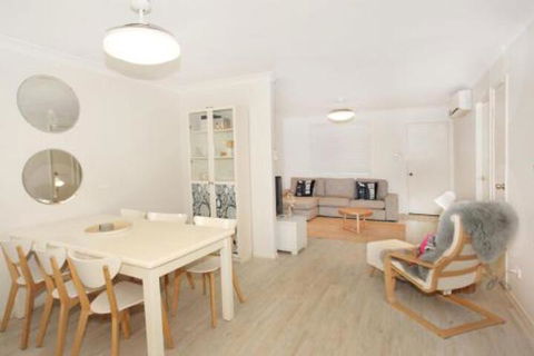 Unit 1 / 14 Tamarindus Street Marcoola Beach Pet Friendly 300 BOND Linen Supplied - Accommodation Directory 2