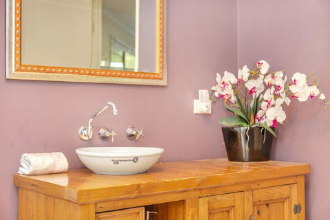 All Decked Out - Accommodation Directory 5