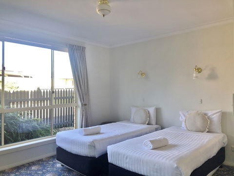 Eastcoaster Resort - Accommodation Directory 1