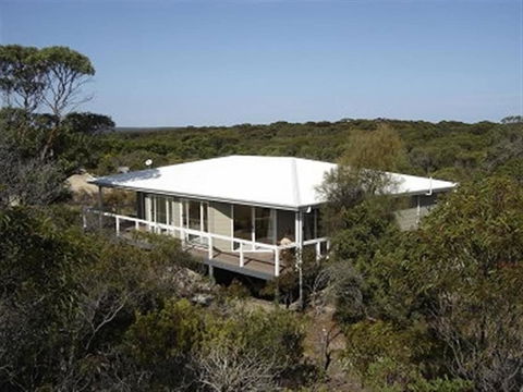 Lantauanan - Accommodation Directory 0