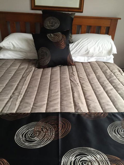 Oatlands Retreat - Accommodation Directory 2