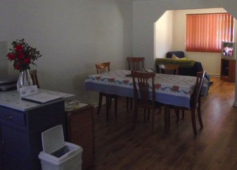 Aly's Cottage - Accommodation Directory 2