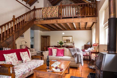 Clare Valley Heritage Retreat - Accommodation Directory 5