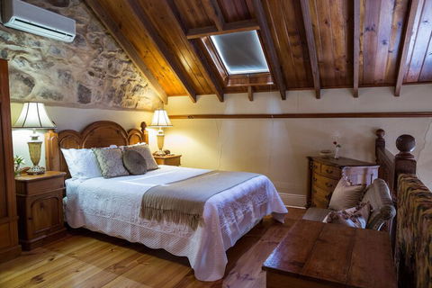 Clare Valley Heritage Retreat - Accommodation Directory 6