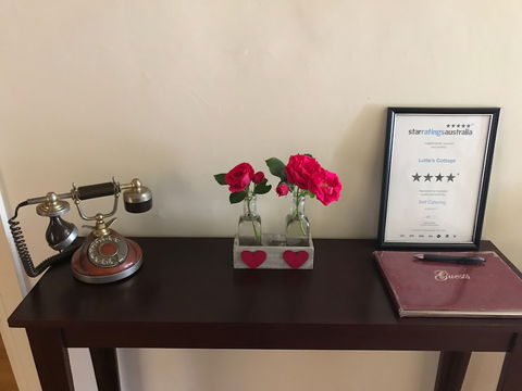 Lotte's Cottage - Accommodation Directory 2