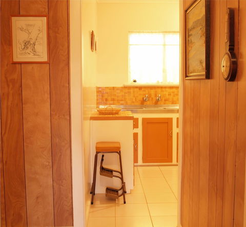 Capon Cottage - Accommodation Directory 1