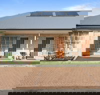 Coopers Colonial Motel - Accommodation Directory