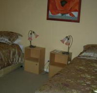 Busy Buzz B  B - Accommodation Directory