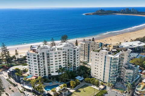 Peninsular Beachfront Resort - Accommodation Directory 3