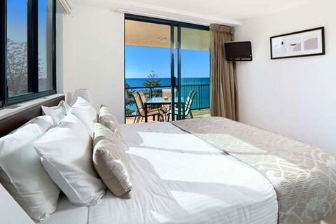 Peninsular Beachfront Resort - Accommodation Directory 5
