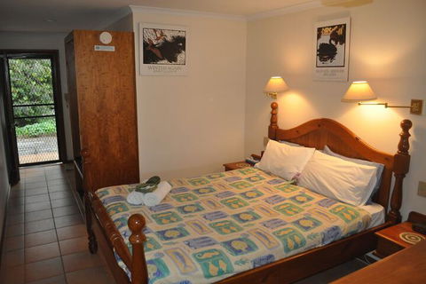 The Fig Tree B & B - Accommodation Directory 4