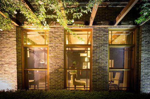 De Russie Boutique Hotel Orange - Accommodation Directory 0