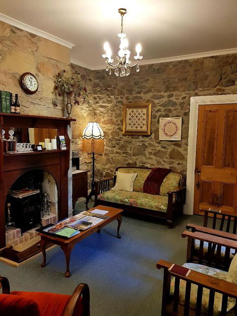 Orfords Sanda House B & B - Accommodation Directory 2