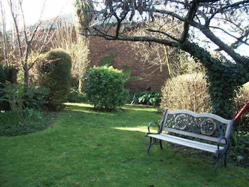 Bonney's Inn - Accommodation Directory 5