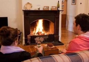 Brown's House Bed And Breakfast - Accommodation Directory 3