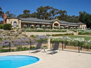 Brice Hill Country Lodge - Accommodation Directory 3
